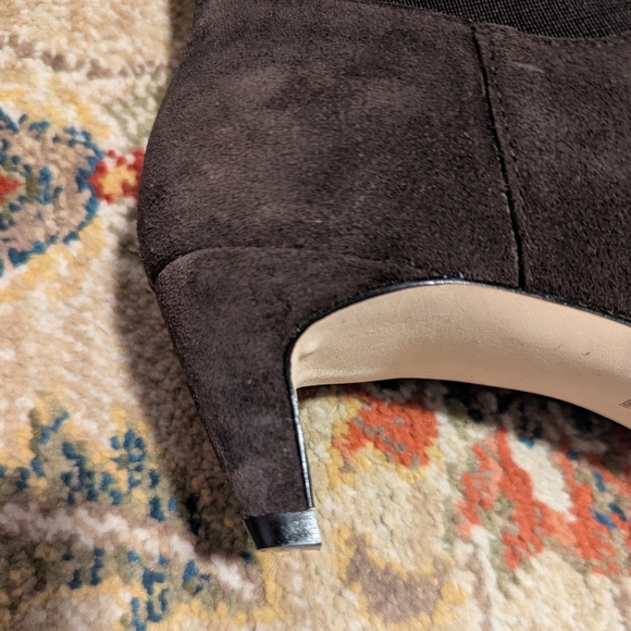 Reformation Roberta Kitten Heel Chelsea Boot - Picture 10 of 13